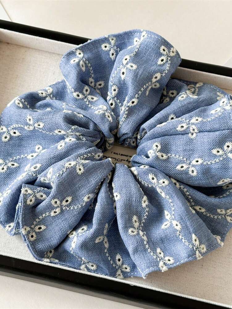 Oversized Hollow Pleated Scrunchie, Fashion Coil Hair Tie For Women