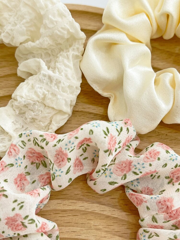 Boho Ditsy Floral Scrunchies Set, 3pcs Valentine’s Day Hair Ties For Women