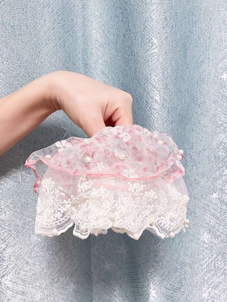 Retro Ditsy Floral Lace Scrunchie, Faux Pearl Decor Hair Tie For Women